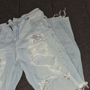 American Eagle Outfitters Light Blue Distressed Boyfriend Jeans